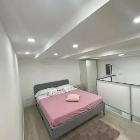 Casa , Marianna アパート