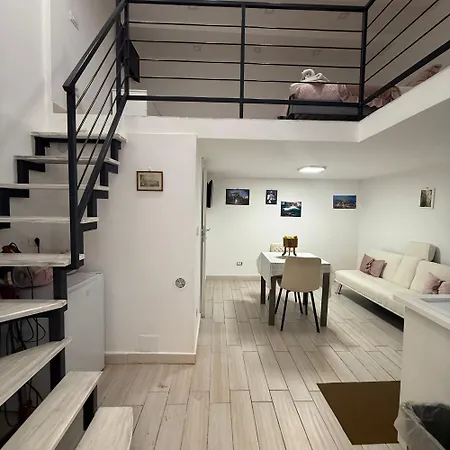 Casa , Marianna *