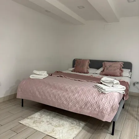 Apartament Casa , Marianna